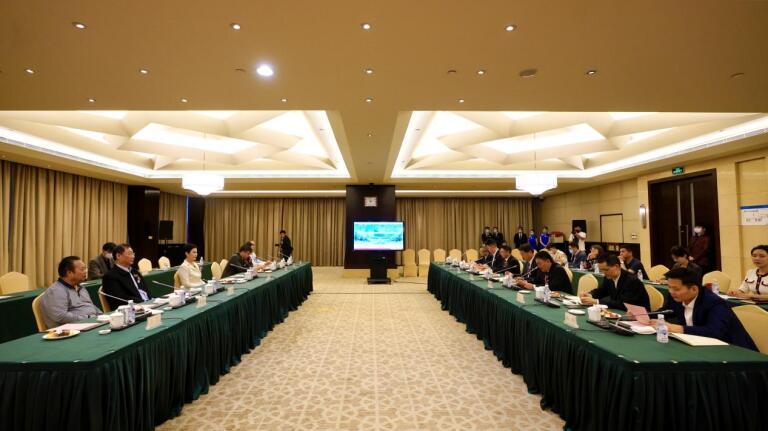 四川省pg赏金女王单机版试玩平台集团携手中国生命眷注协会相助推动建设国家康养工业树模基地项目