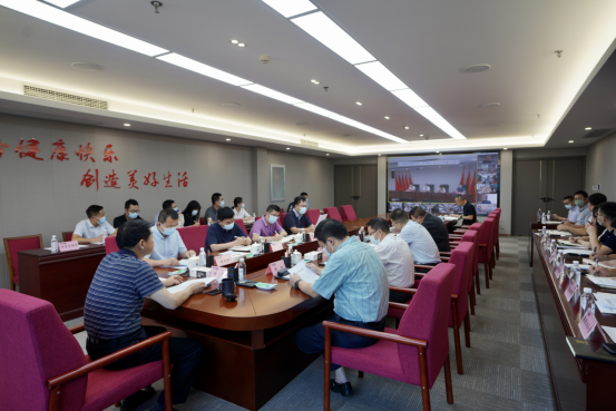 四川pg赏金女王单机版试玩平台集团召开疫情防控事情向导小组2022年第3次聚会 集团党委书记、董事长、疫情防控事情向导小组第一组长任丁主持聚会并讲话