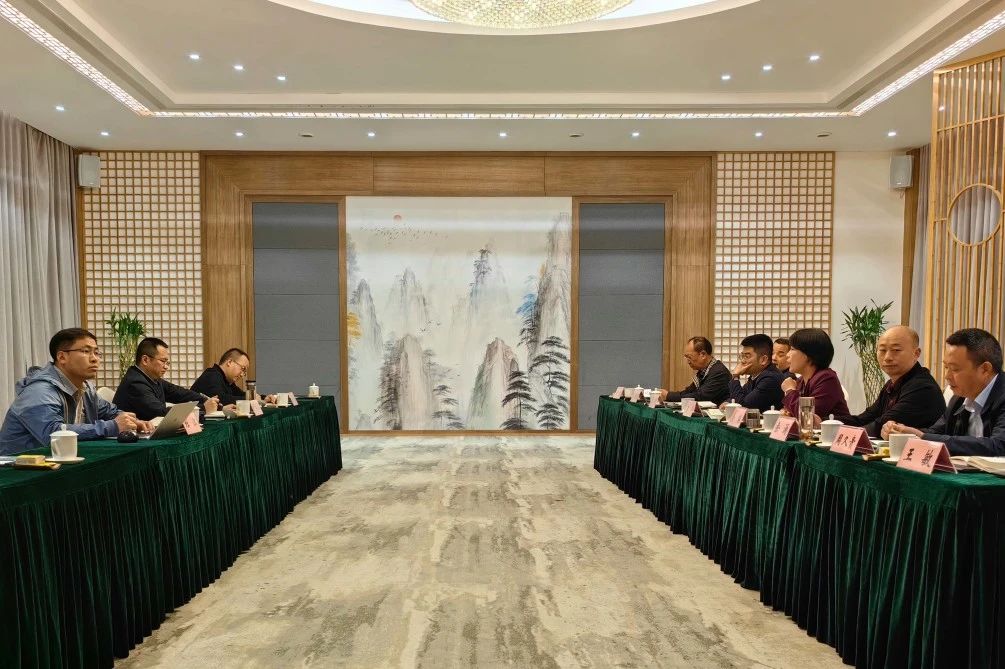 省pg赏金女王单机版试玩平台集团考察组赴青神县文旅项目考察调研