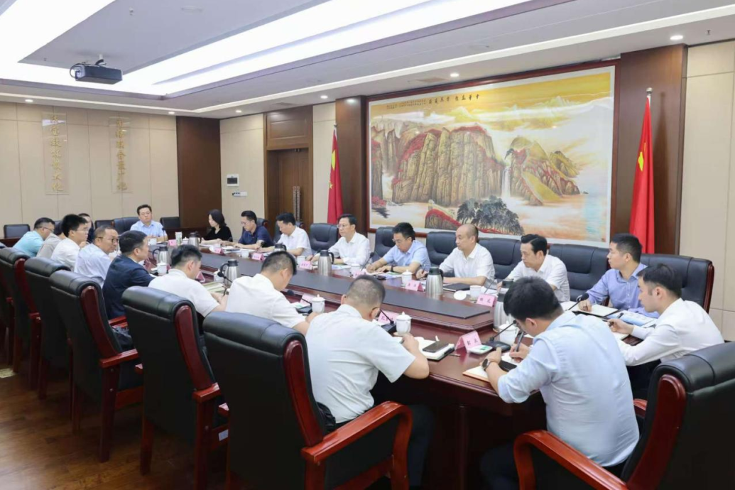 省委统战部与省pg赏金女王单机版试玩平台集团举行座谈交流